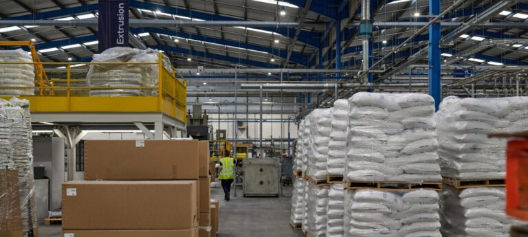 Logistics factory Tenmat